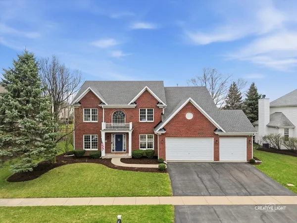 $650,000 | 39W771 Benton Lane, Geneva, IL 60134