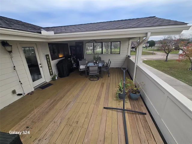 $2,500,000 | 4309 Young Street, Pasadena, TX 77504