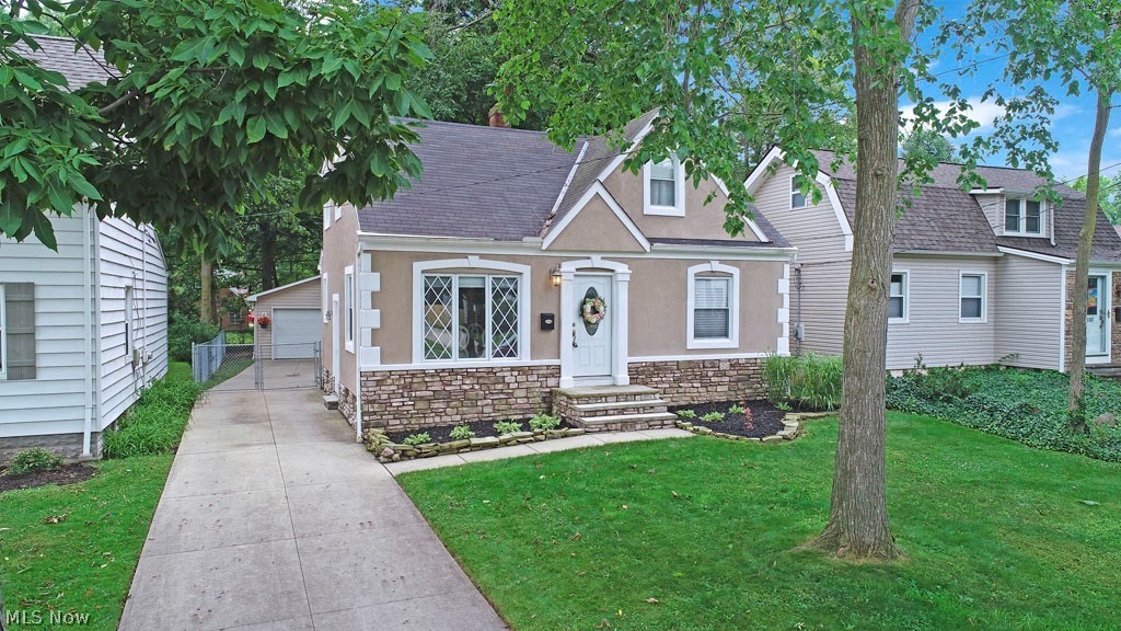 1153 Mayfield Ridge Road Cleveland, OH 44124 - Photo 1 of 21