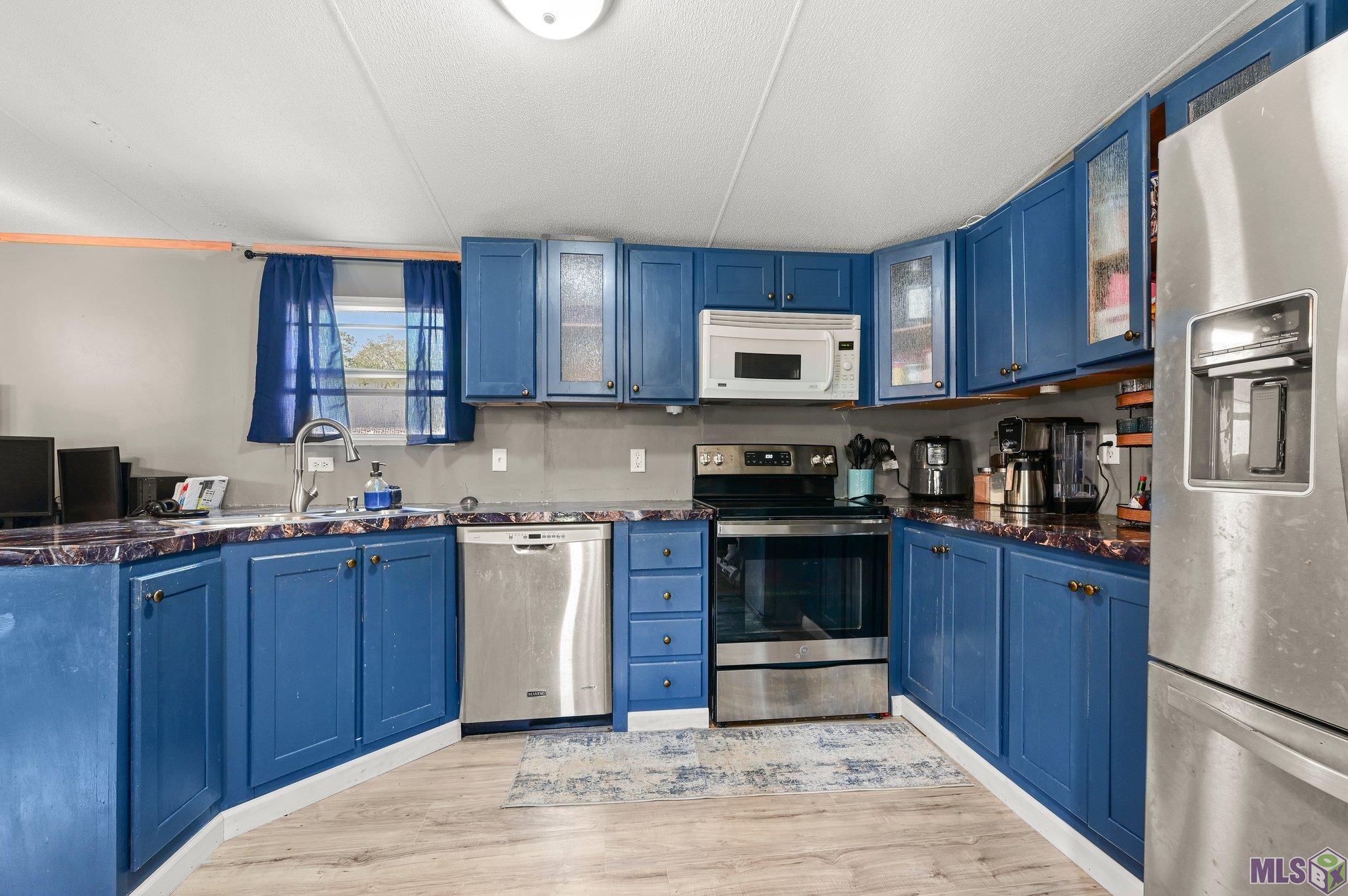 12236 Colonial Oaks Road Gonzales, LA 70737 - Photo 5 of 18