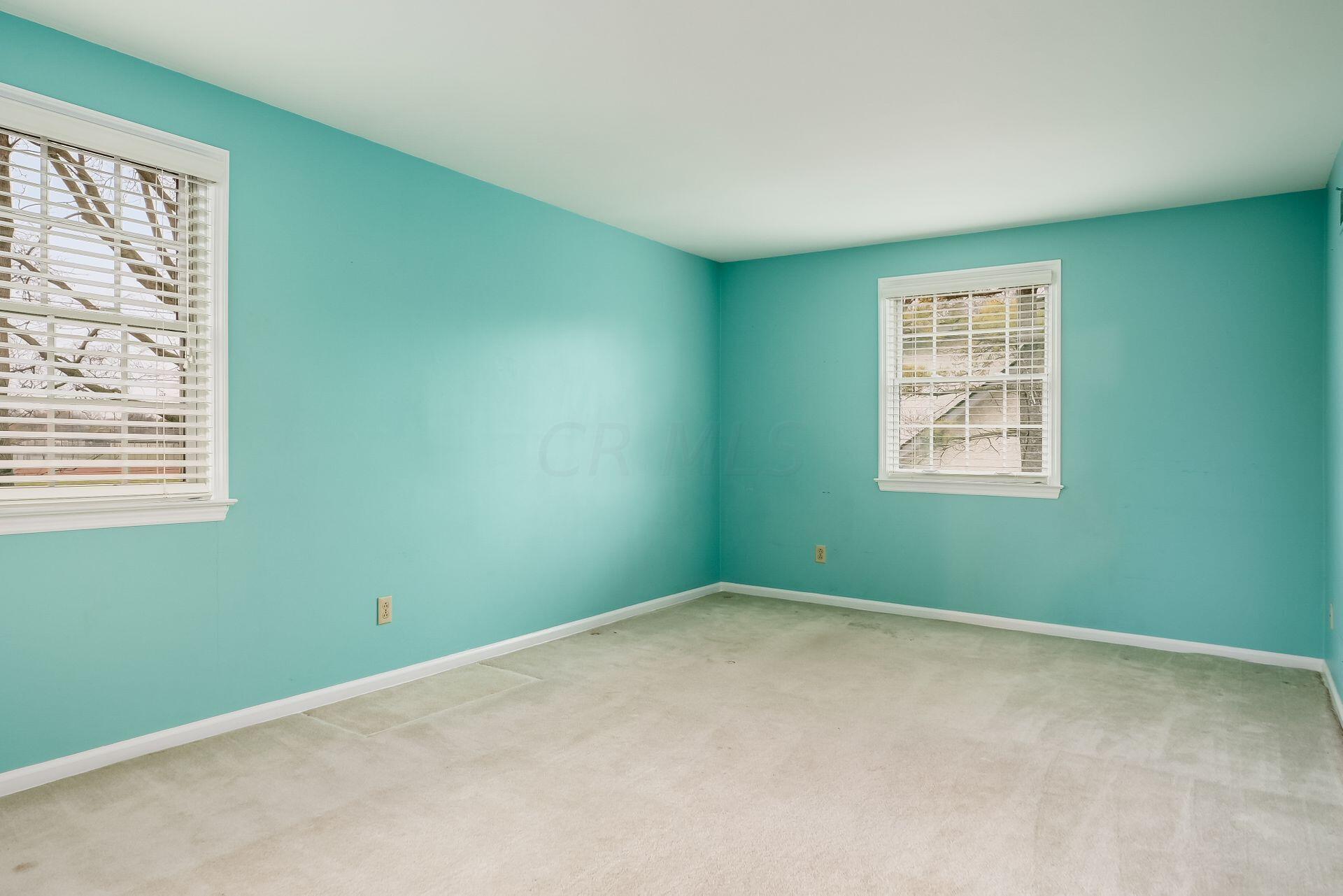 1917 Lytham Road Upper Arlington, OH 43220 - Photo 21 of 31 2nd floor Bedroom