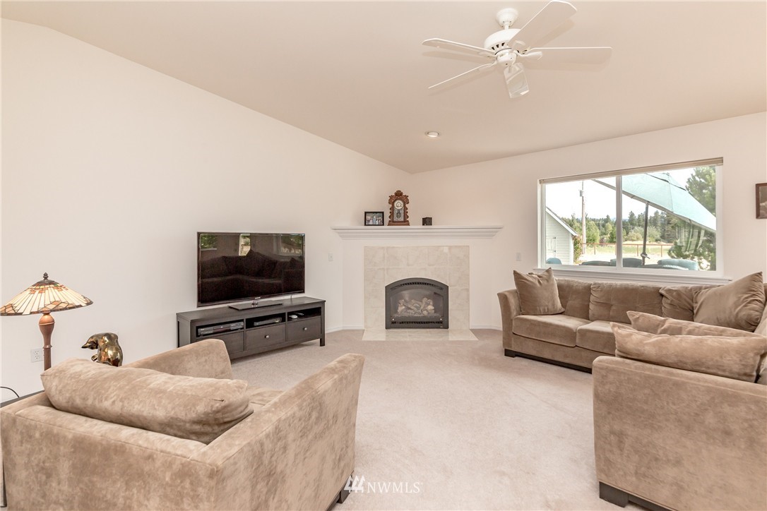 1070 Airport Road Cle Elum, WA 98922 - Photo 16 of 22 Gallery Image 16