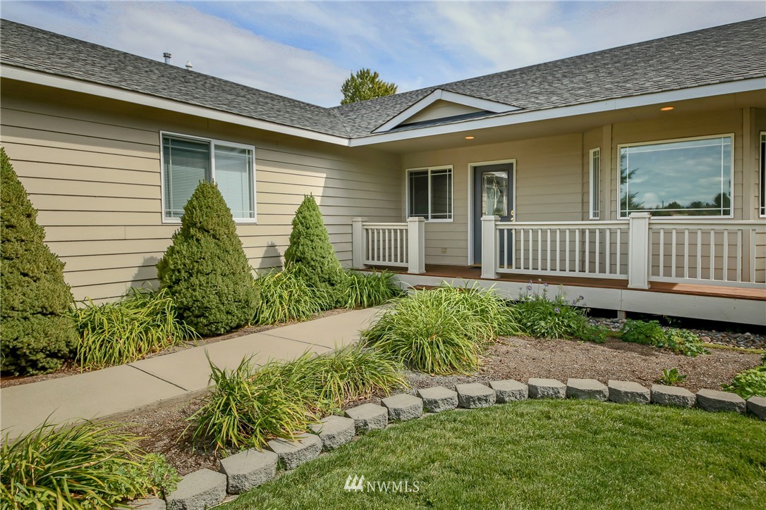 1070 Airport Road Cle Elum, WA 98922 - Photo 3 of 22 Gallery Image 3