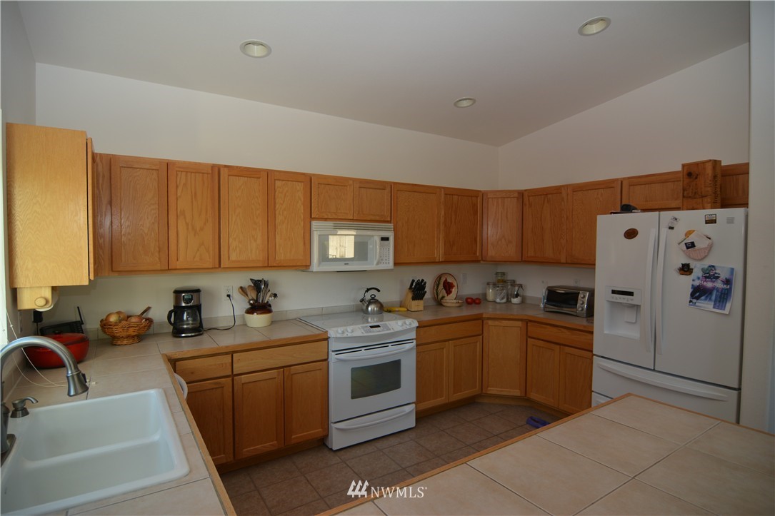 1070 Airport Road Cle Elum, WA 98922 - Photo 4 of 22 Gallery Image 4