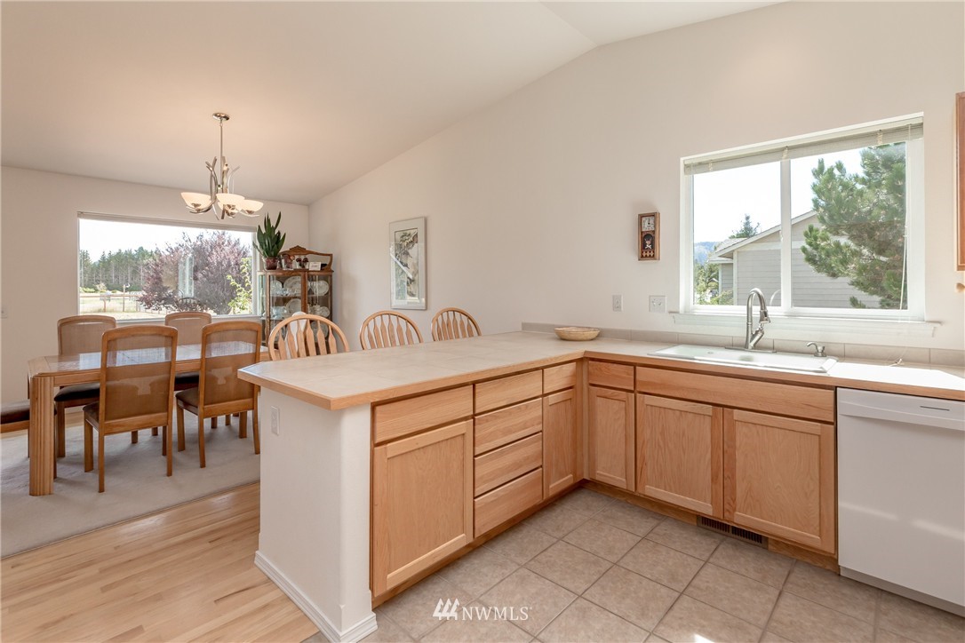 1070 Airport Road Cle Elum, WA 98922 - Photo 5 of 22 Gallery Image 5
