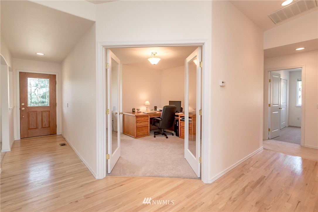 1070 Airport Road Cle Elum, WA 98922 - Photo 10 of 22 Gallery Image 10