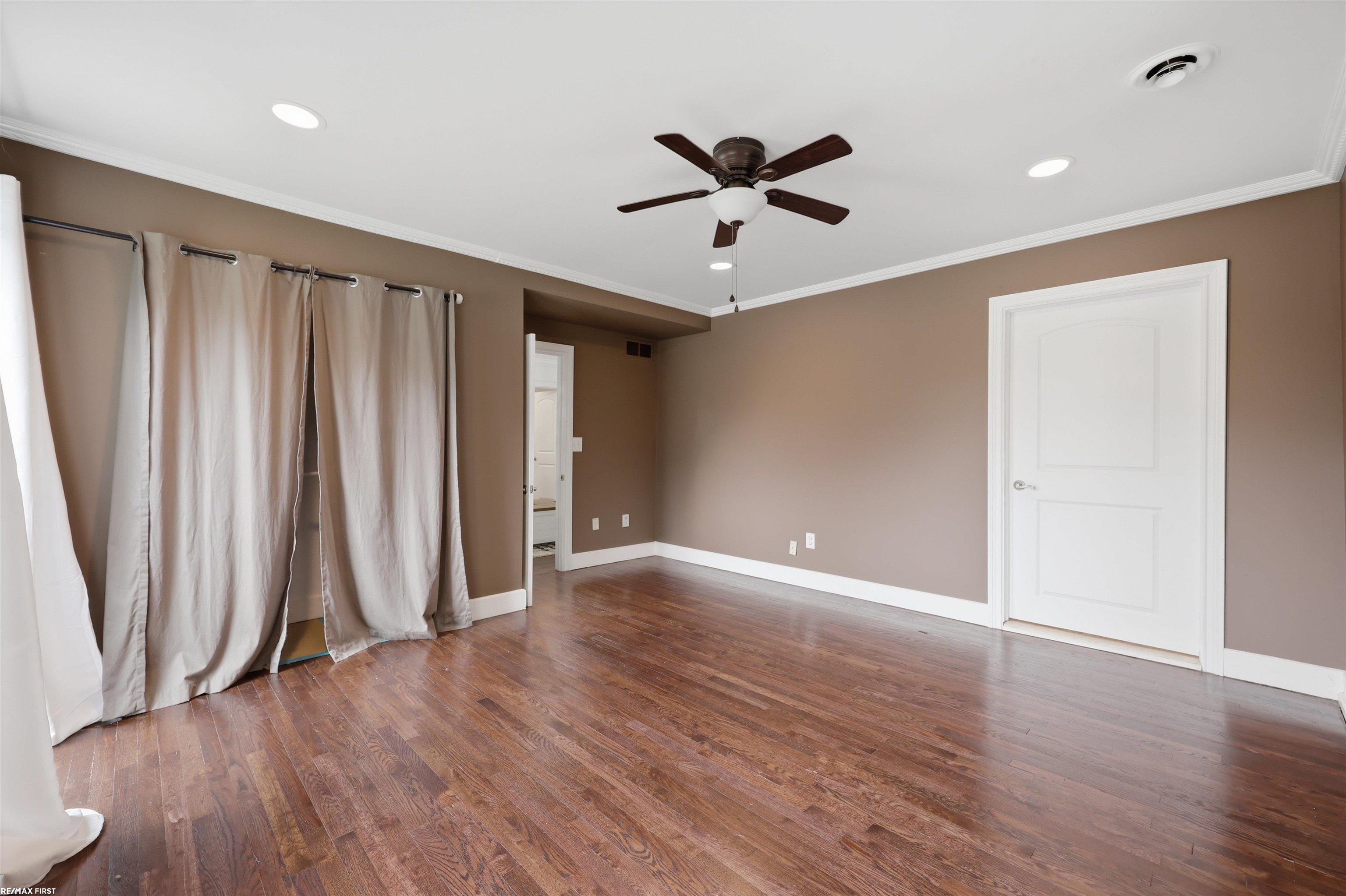 125 West Gates Street Romeo, MI 48065 - Photo 18 of 48