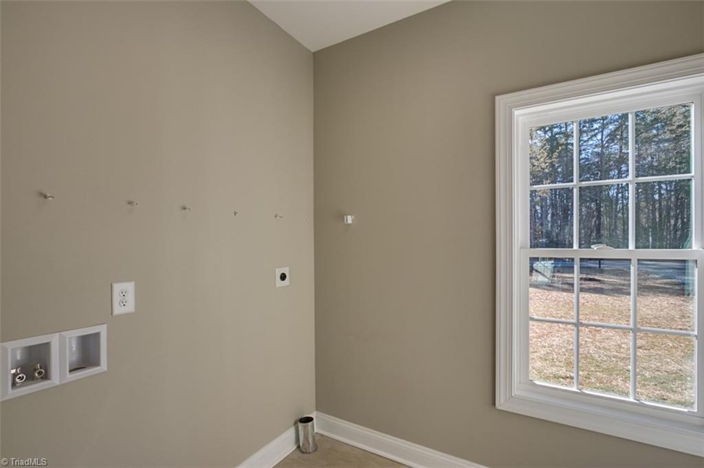 2462 Stutts Road Asheboro, NC 27205 - Photo 14 of 30 Gallery Image 14