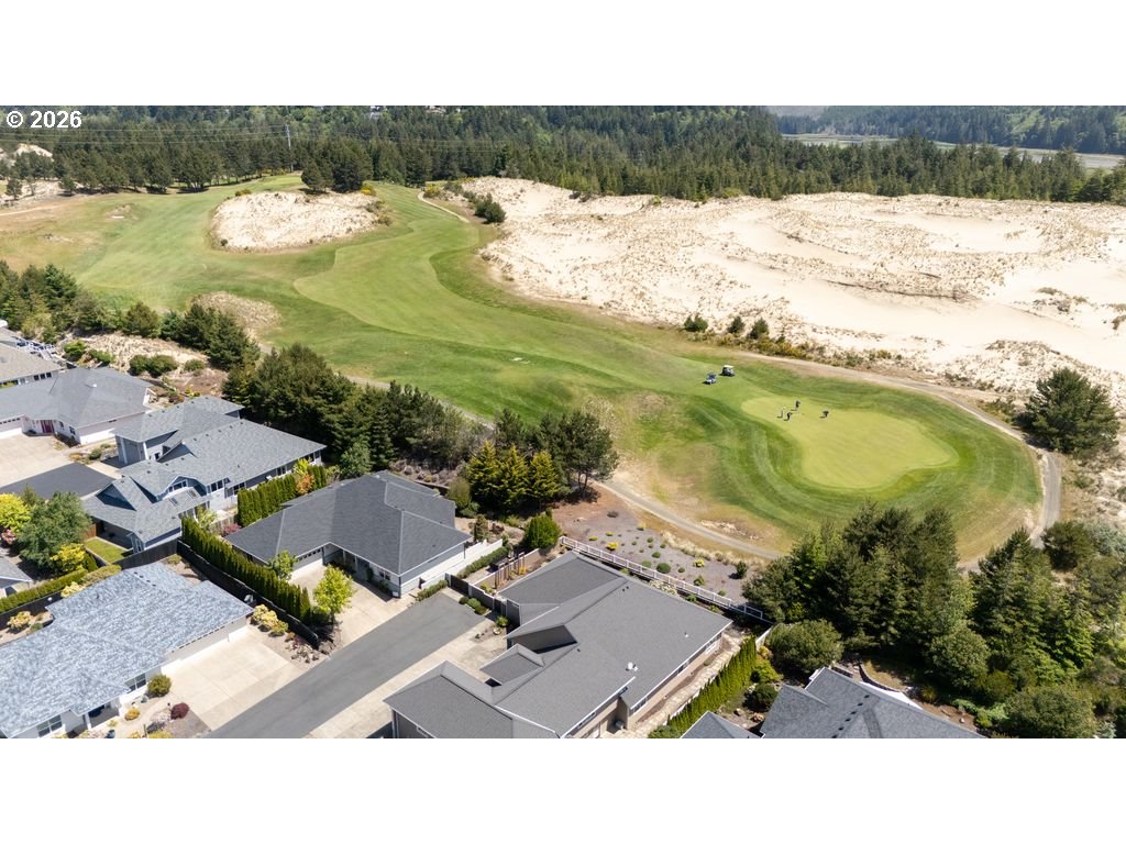2148 Willow Loop Florence, OR 97439 - Photo 4 of 46