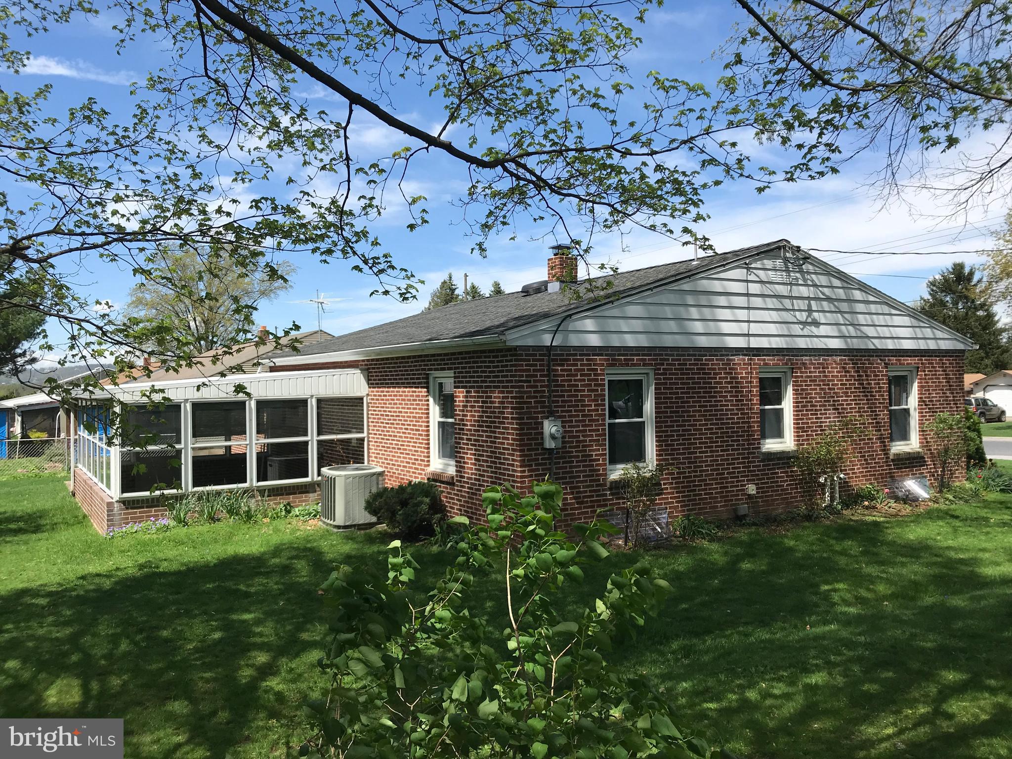 3420 Sycamore Road Dover, PA 17315 - Photo 5 of 32 Gallery Image 5
