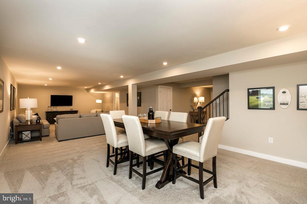 2467 Morgan Run Huntingdon Valley, PA 19006 - Photo 14 of 15