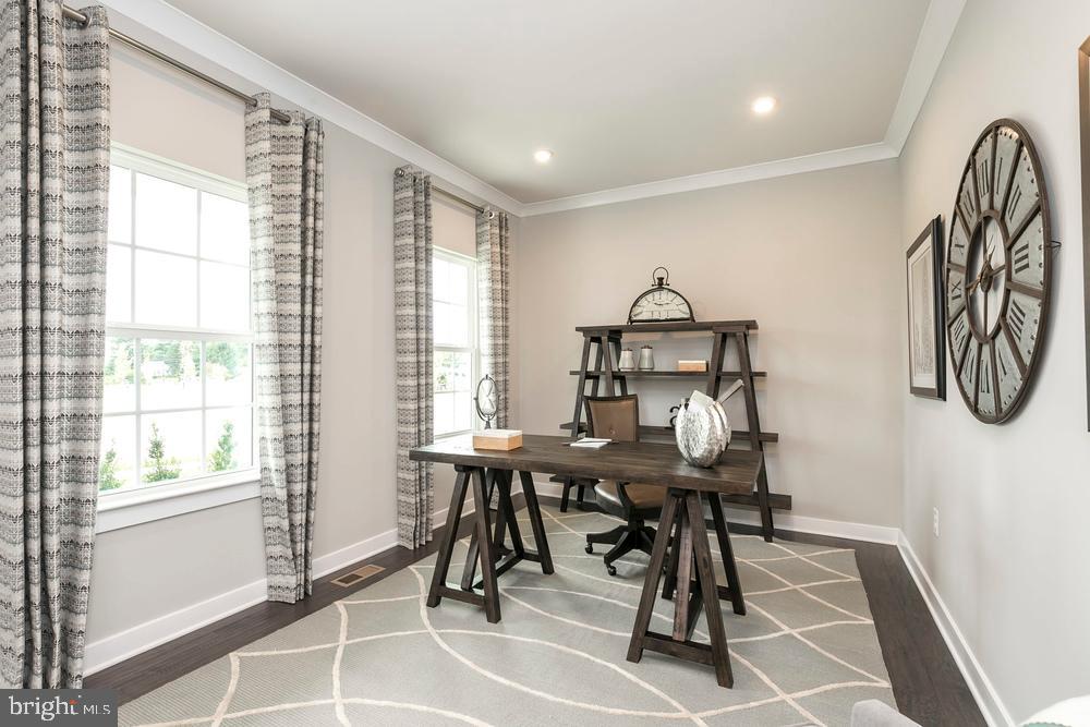 2467 Morgan Run Huntingdon Valley, PA 19006 - Photo 5 of 15
