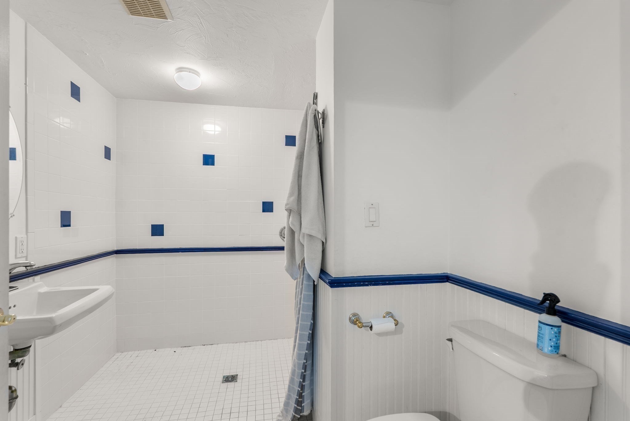 18 Hillview Road Braintree, MA 02184 - Photo 10 of 19 Gallery Image 10