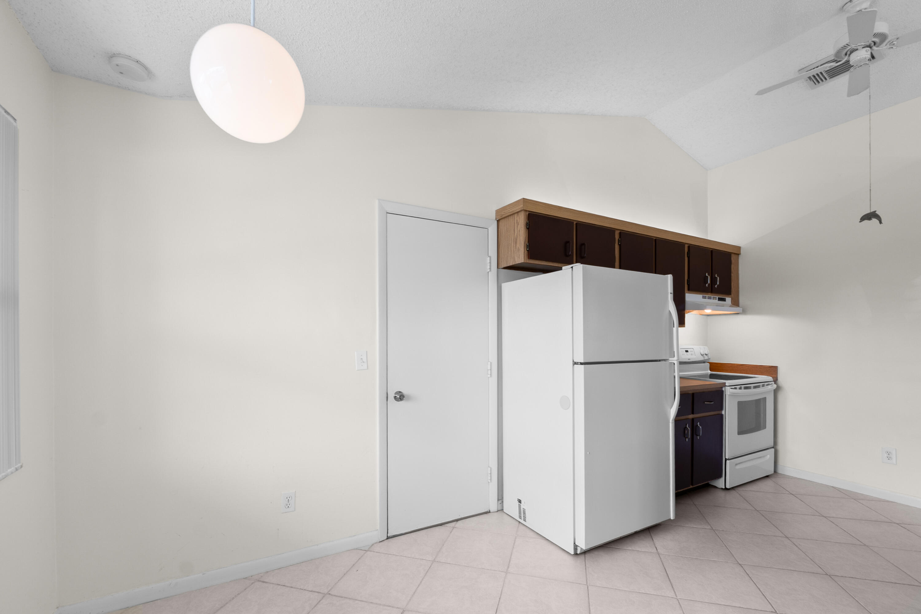 209 Wandering Trail Jupiter, FL 33458 - Photo 11 of 23 CVF09651