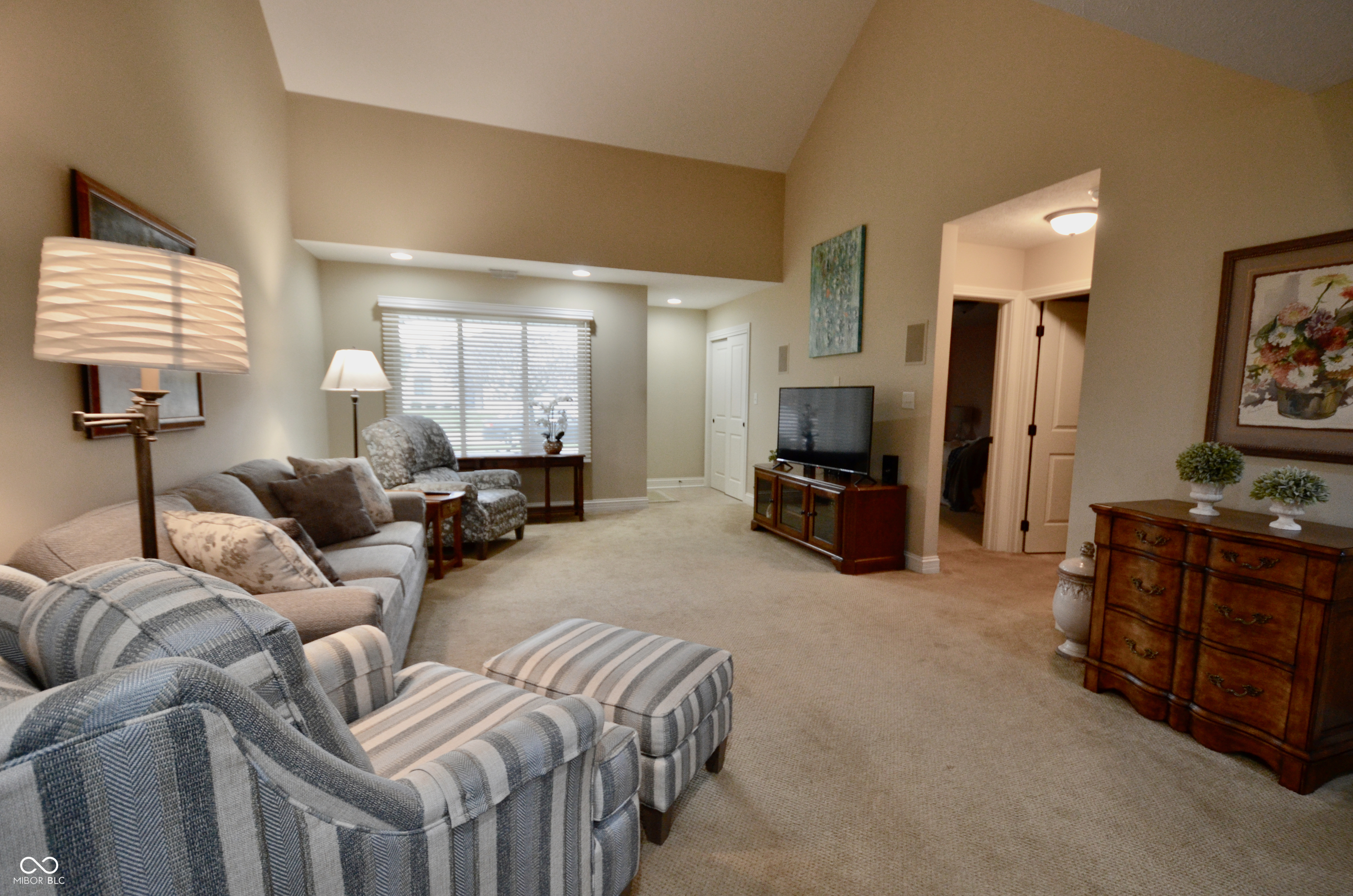 156 Warwick Way Pendleton, IN 46064 - Photo 10 of 58