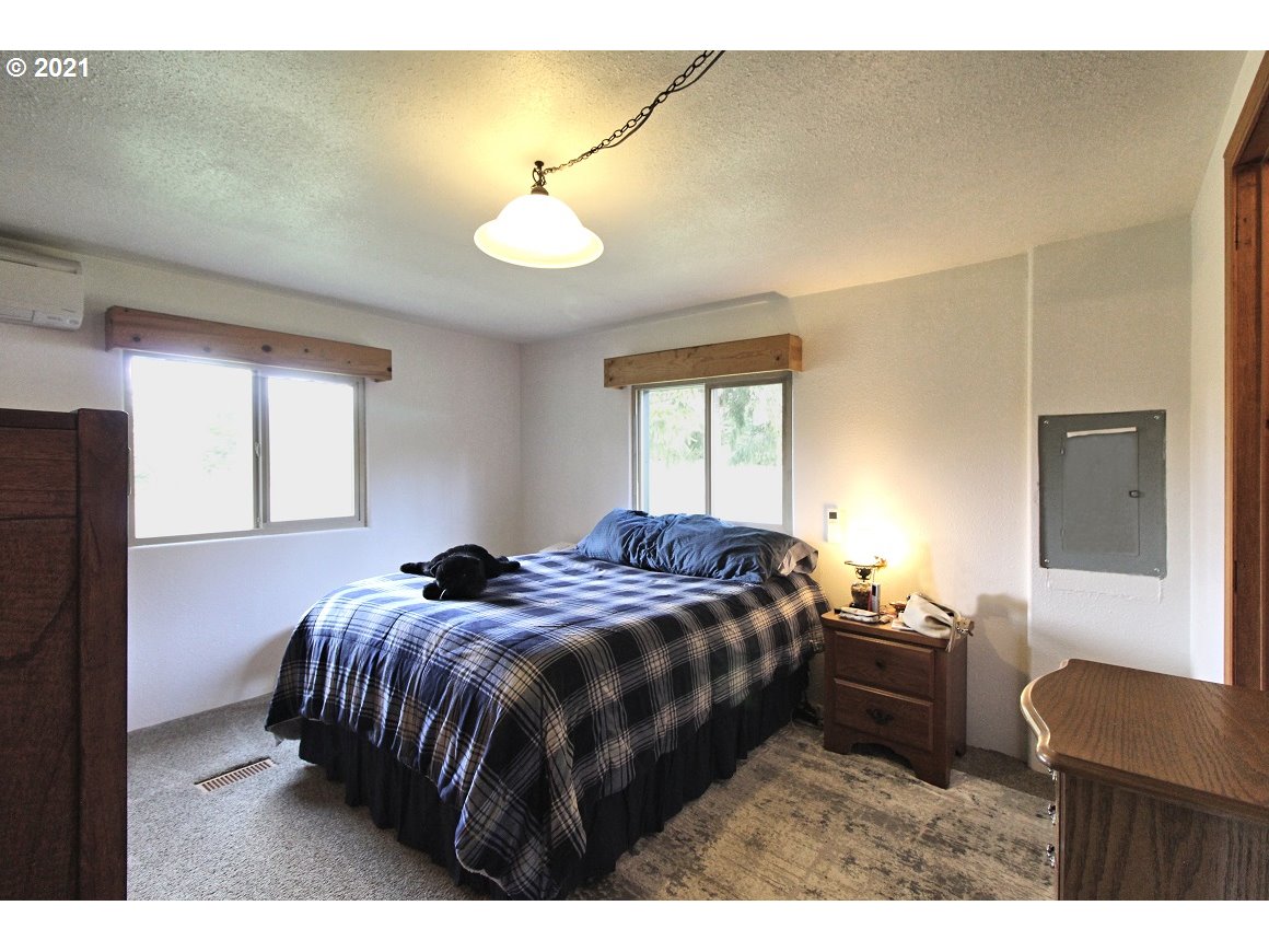 175 Cutter Spur Road Castle Rock, WA 98611 - Photo 12 of 32 Gallery Image 12