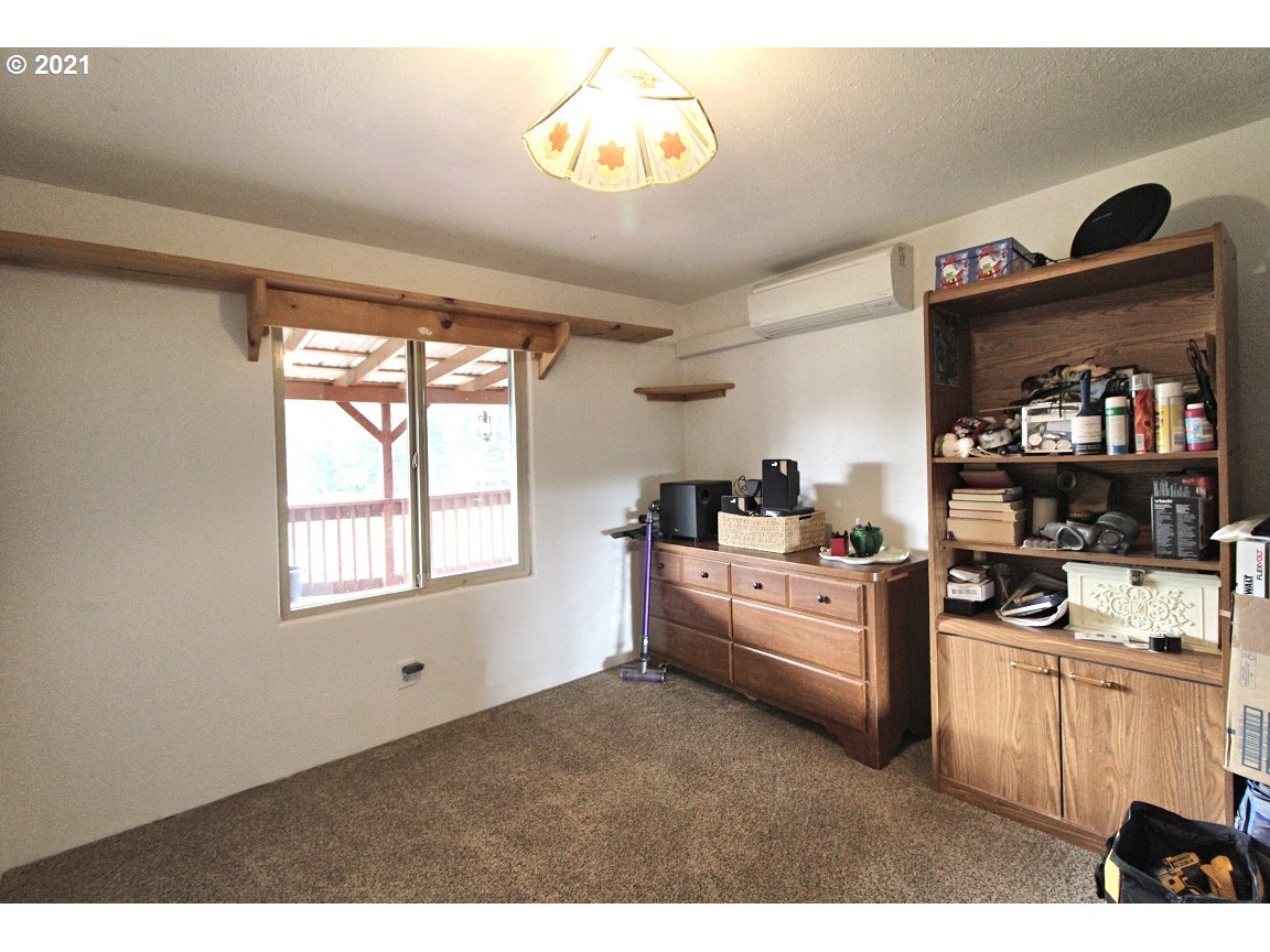 175 Cutter Spur Road Castle Rock, WA 98611 - Photo 16 of 32 Gallery Image 16