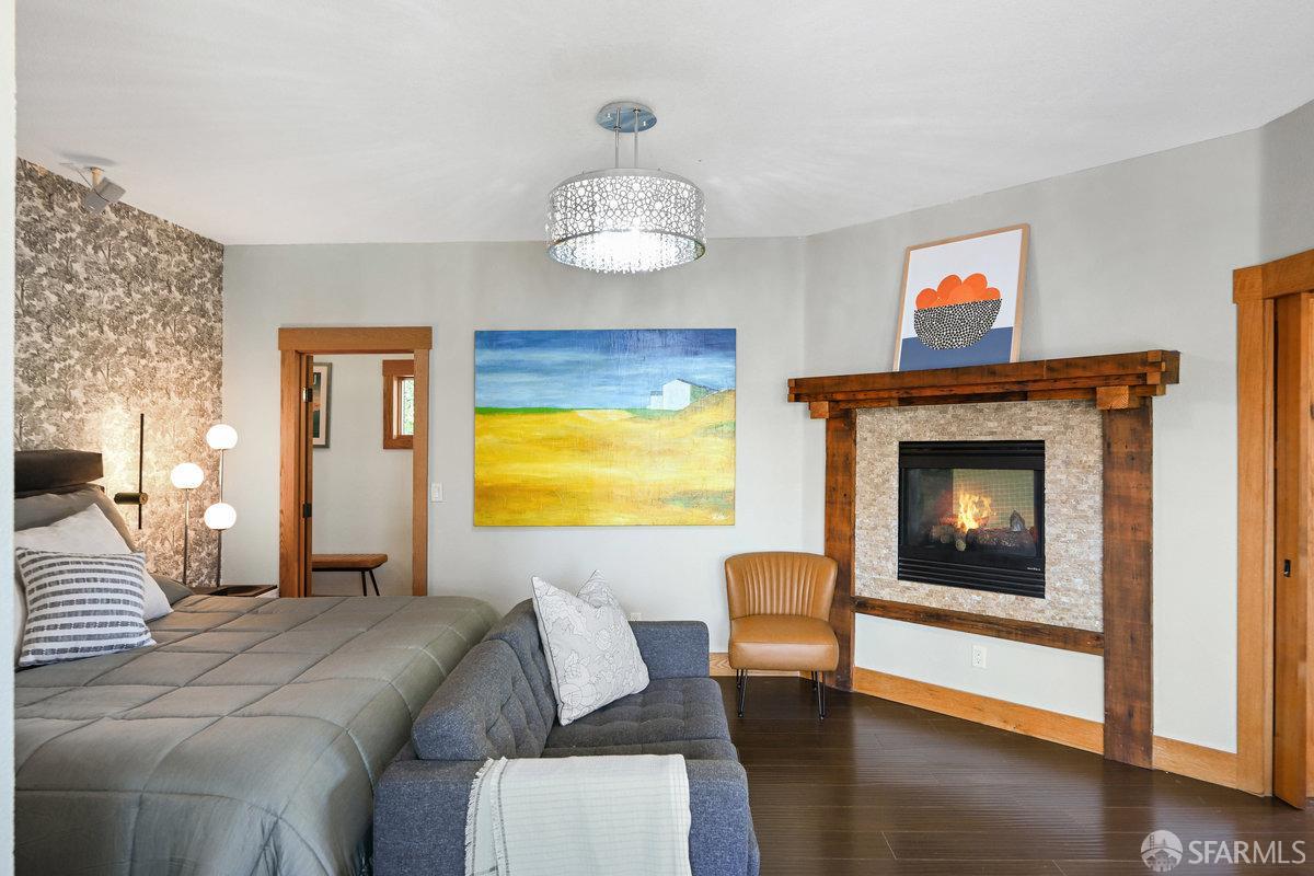 2445 Encinal Avenue Alameda, CA 94501 - Photo 34 of 78 a living room with furniture and a fireplace