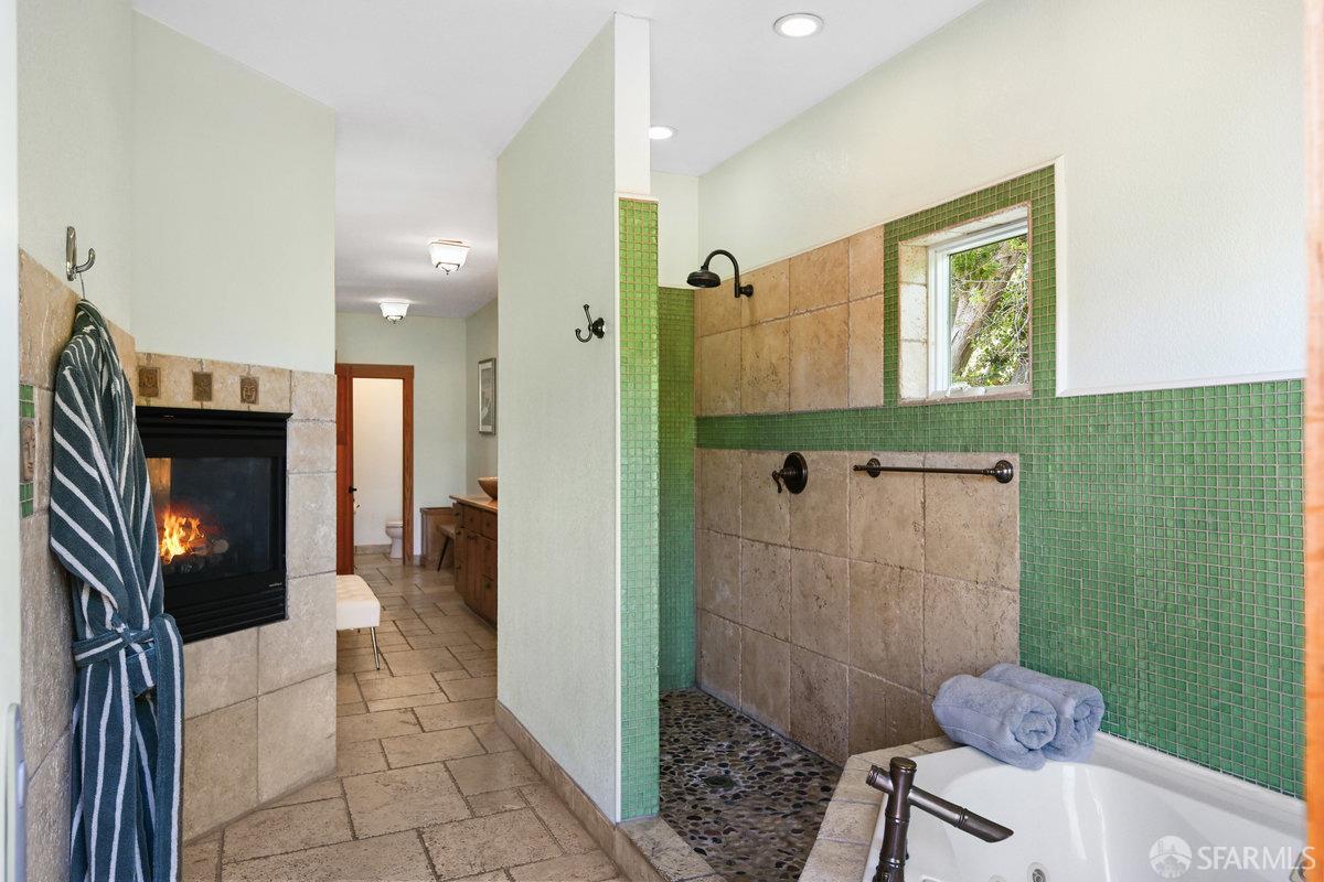 2445 Encinal Avenue Alameda, CA 94501 - Photo 38 of 78