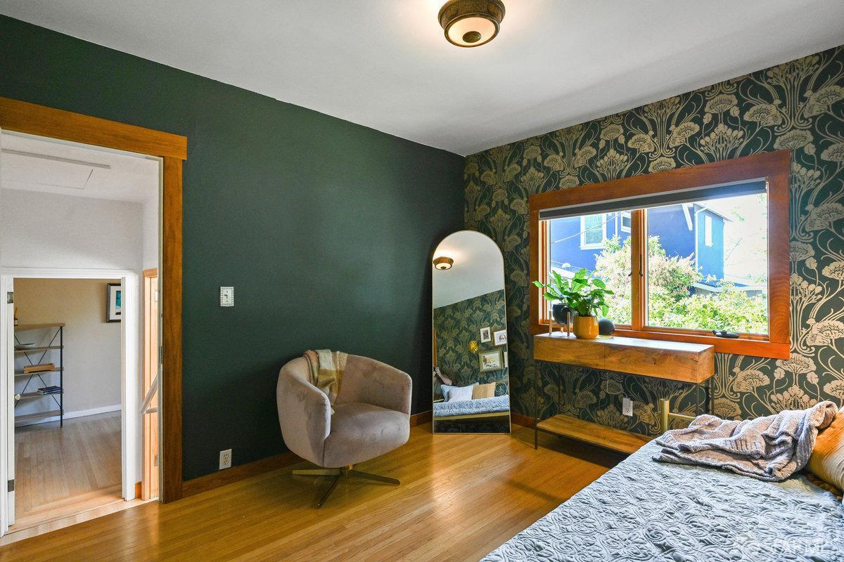 2445 Encinal Avenue Alameda, CA 94501 - Photo 42 of 78 a living room with furniture and a window