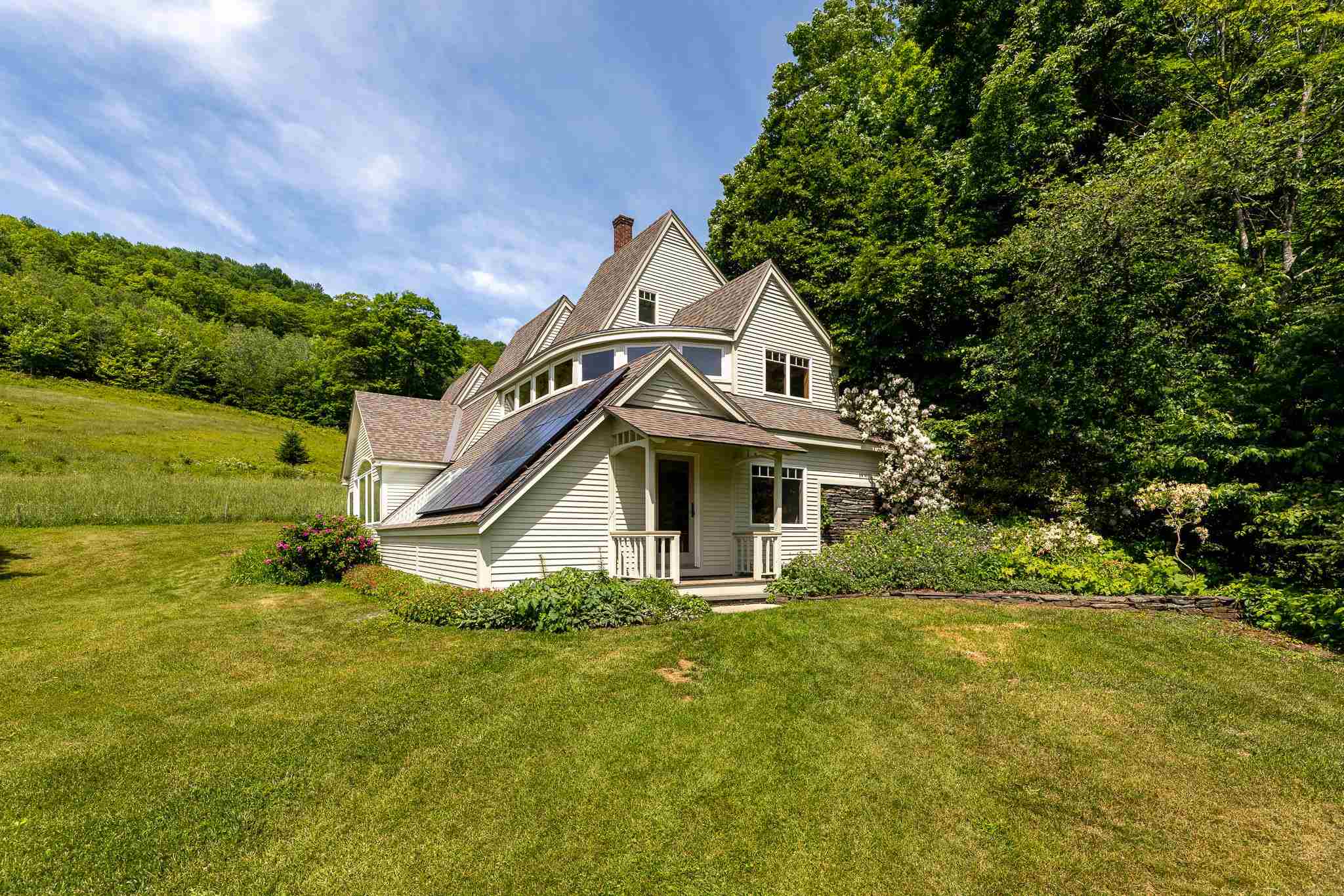 115 Wetmore Road Strafford, VT 05072 - Photo 1 of 40