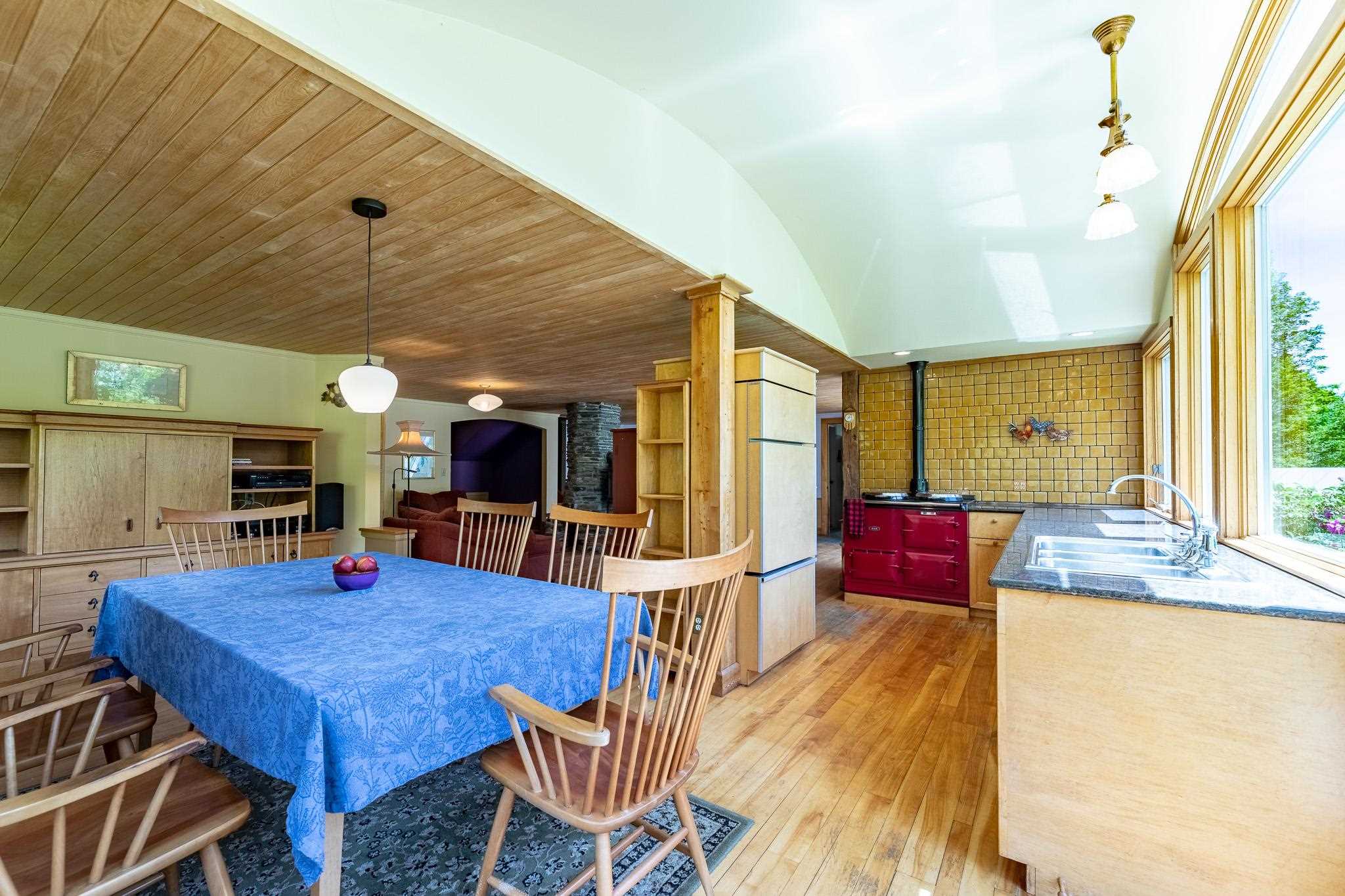 115 Wetmore Road Strafford, VT 05072 - Photo 7 of 40