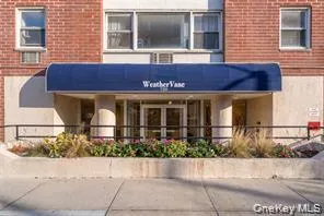$3,200 | 750 Shore Road, Unit 1H, Long Beach, NY 11561