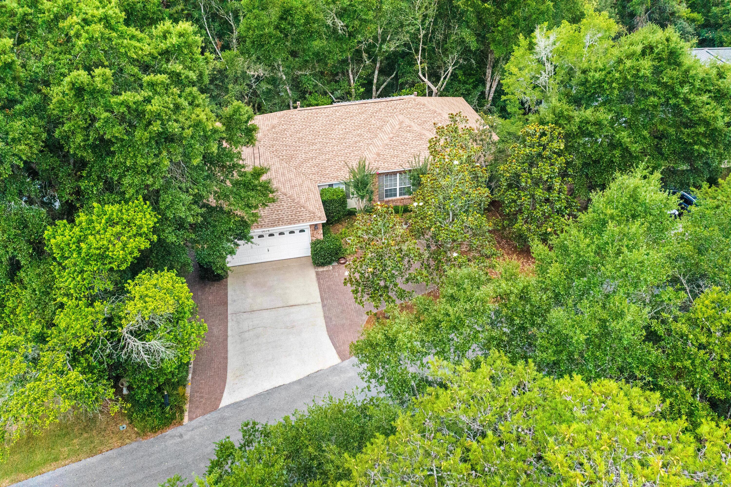 1674 Northridge Road Niceville, FL 32578 - Photo 2 of 87 1674NorthridgeRd-Niceville-FL-164