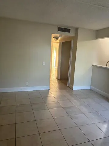 $199,990 | 704 Meadows Circle, Unit 704, Boynton Beach, FL 33436