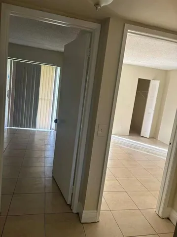 $199,990 | 704 Meadows Circle, Unit 704, Boynton Beach, FL 33436