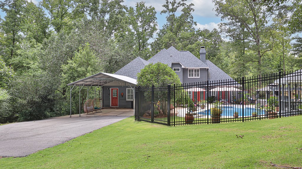 9506 Comanche Road Columbus, GA 31904 - Photo 10 of 49 Gallery Image 10