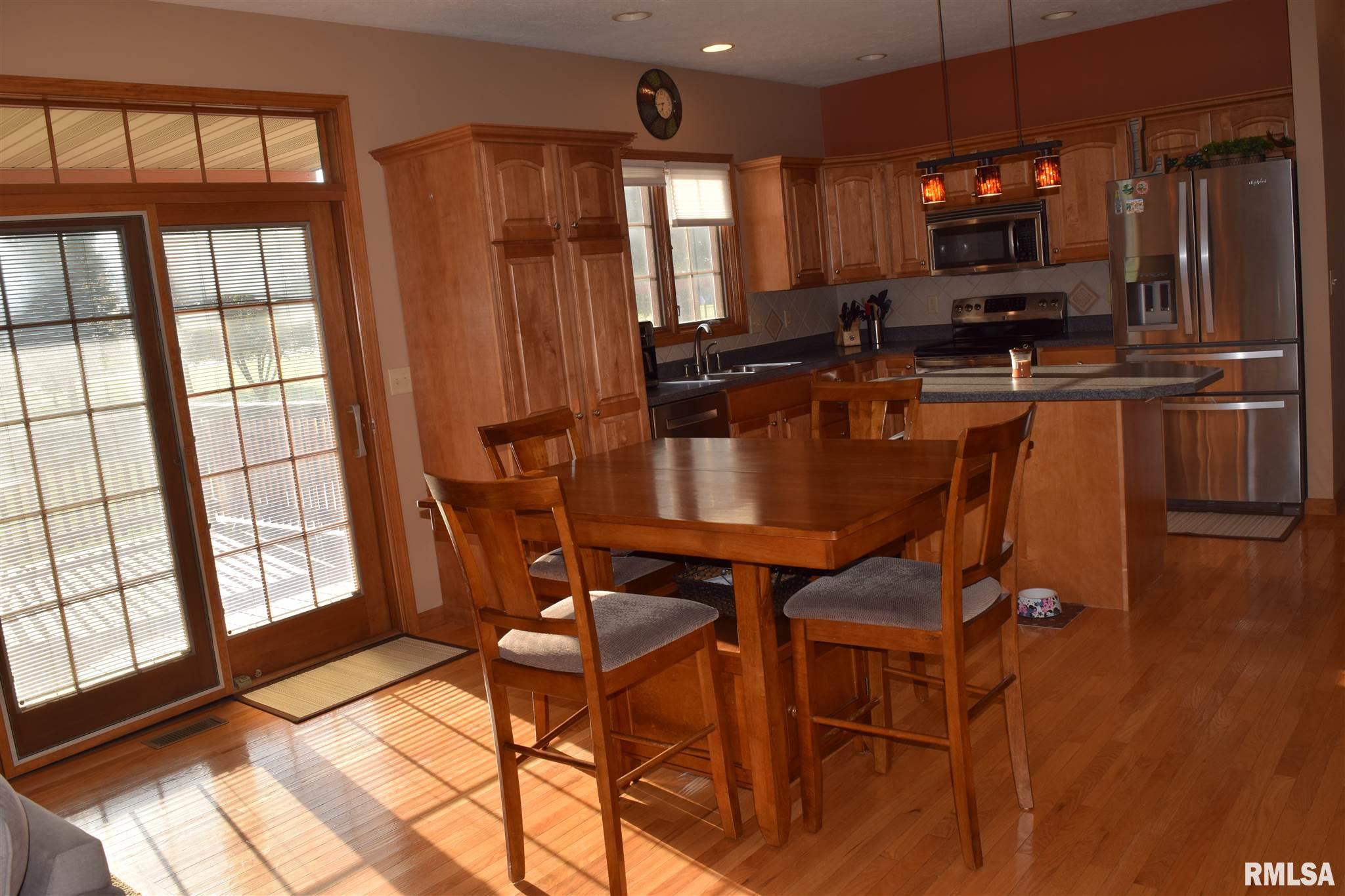 16 Drake Road Jacksonville, IL 62650 - Photo 21 of 49