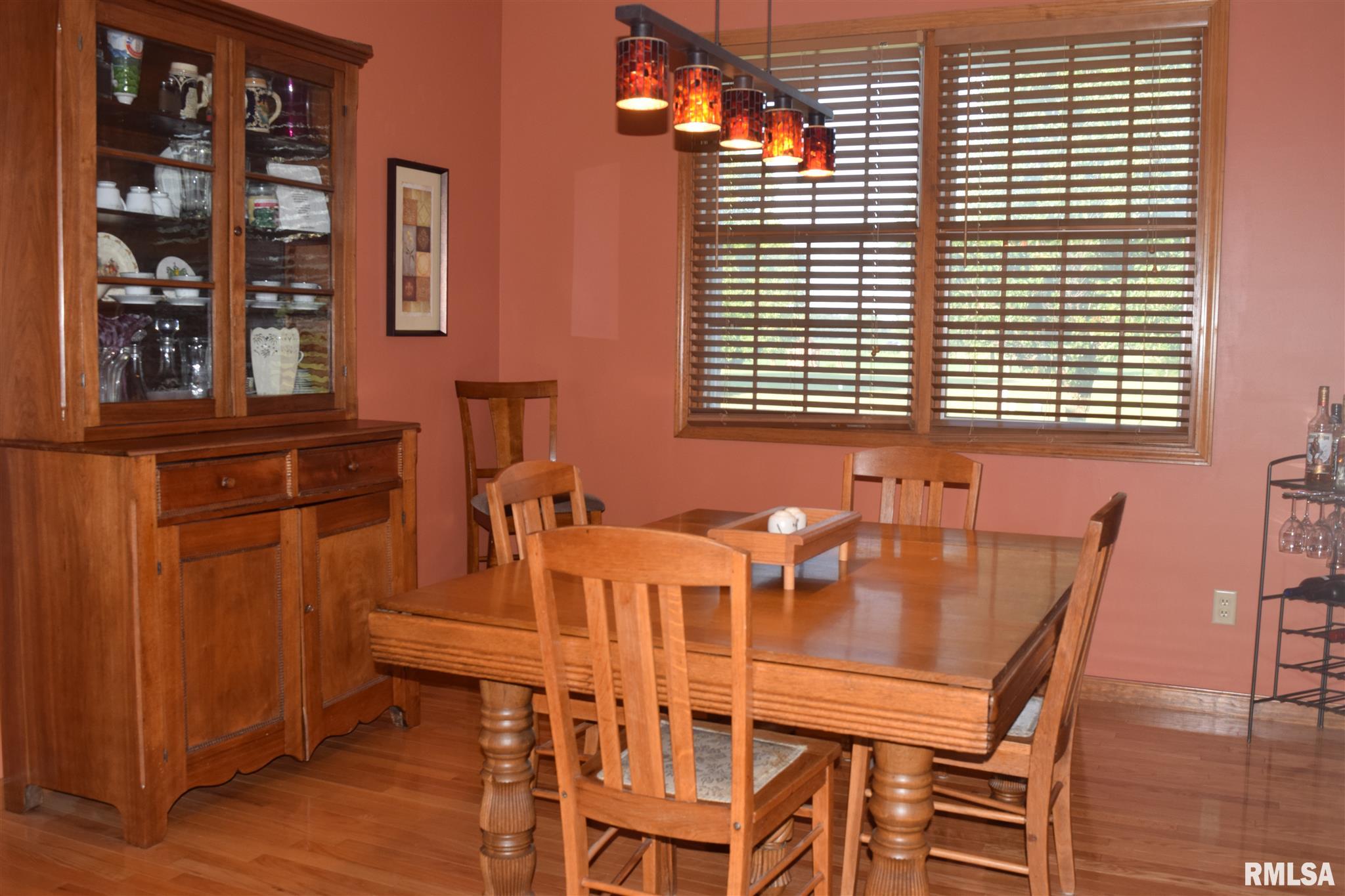 16 Drake Road Jacksonville, IL 62650 - Photo 26 of 49