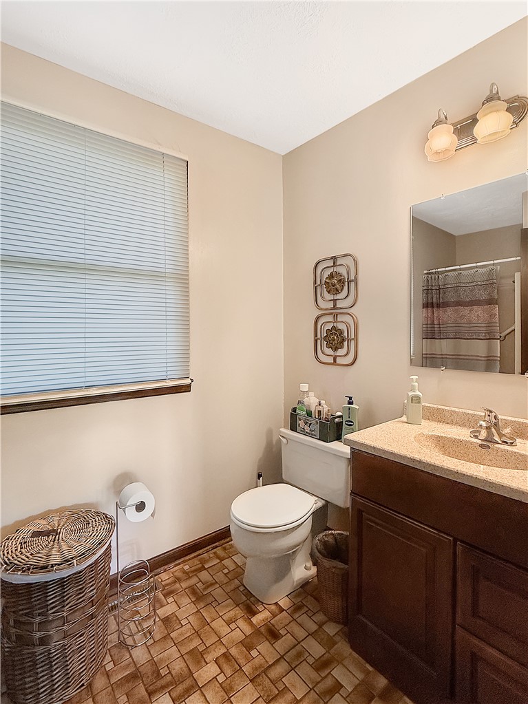4 Southern Drive Decatur, IL 62521 - Photo 16 of 21 Gallery Image 16