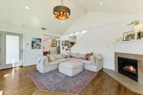 $1,048,000 | 1204 East Live Oak Street, Austin, TX 78704