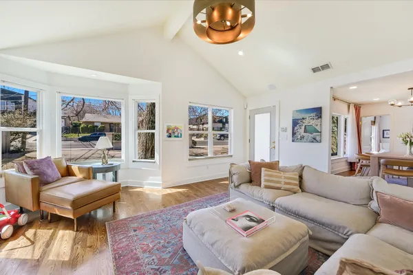 $1,048,000 | 1204 East Live Oak Street, Austin, TX 78704