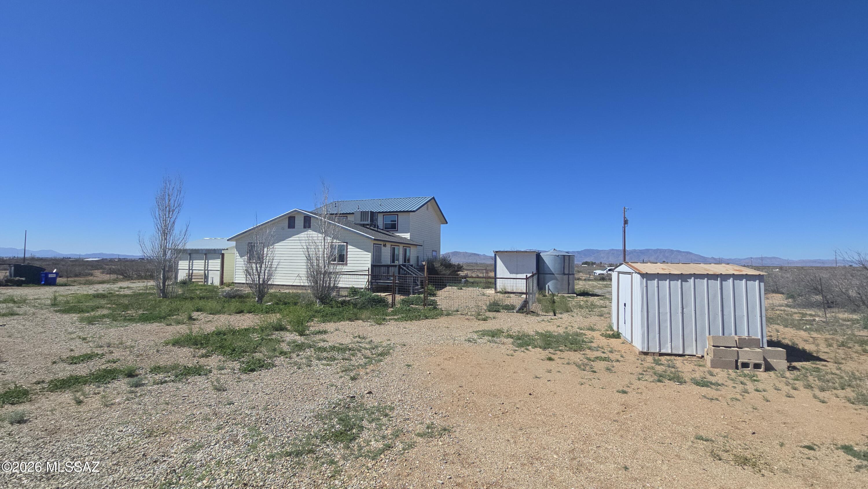 6464 North 6 Gun Road Willcox, AZ 85643 - Photo 28 of 32 large open spaces