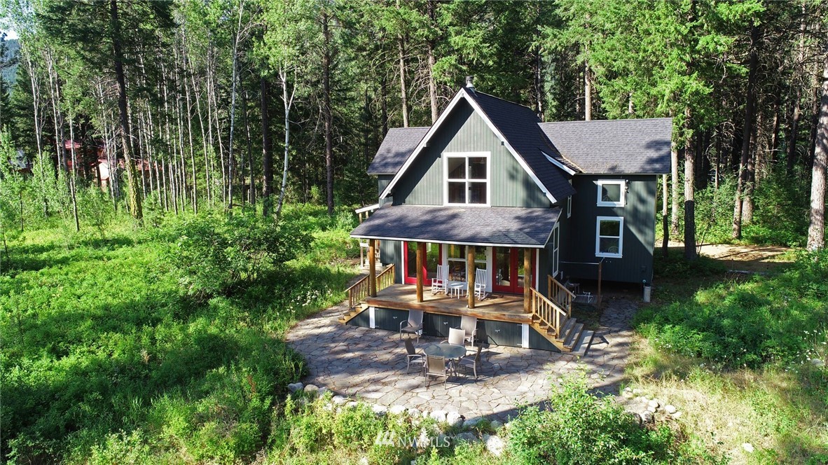 24 Deer Run Loop Road Winthrop, WA 98862 - Photo 1 of 25 Gallery Image 1