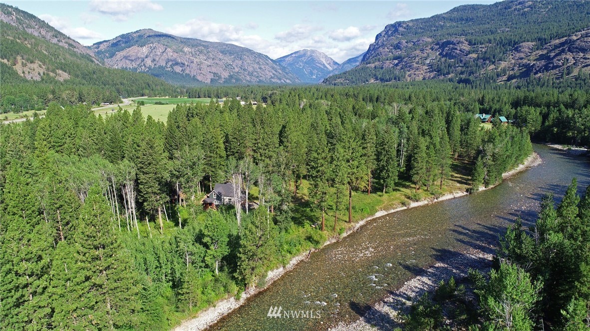 24 Deer Run Loop Road Winthrop, WA 98862 - Photo 2 of 25 Gallery Image 2