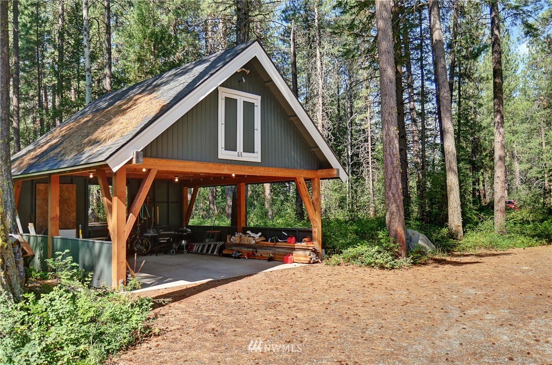 24 Deer Run Loop Road Winthrop, WA 98862 - Photo 7 of 25 Gallery Image 7