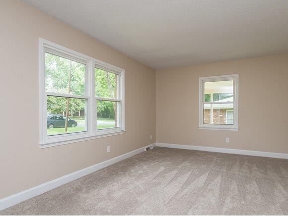 2010 Huntington Road Burlington, NC 27215 - Photo 7 of 19 Gallery Image 7