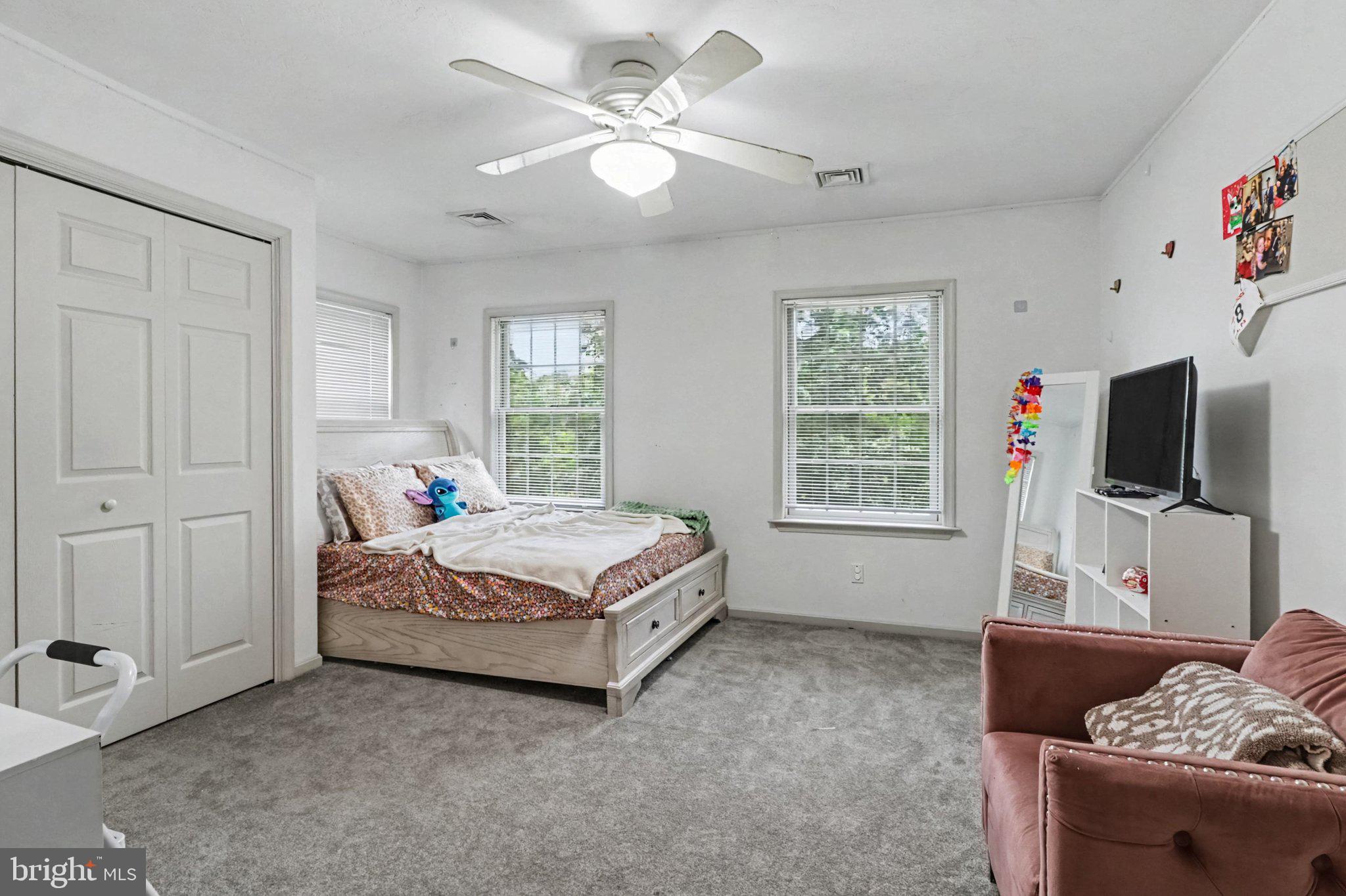 2005 Woodberry Road York, PA 17408 - Photo 17 of 33 Bright and cozy bedroom retreat.
