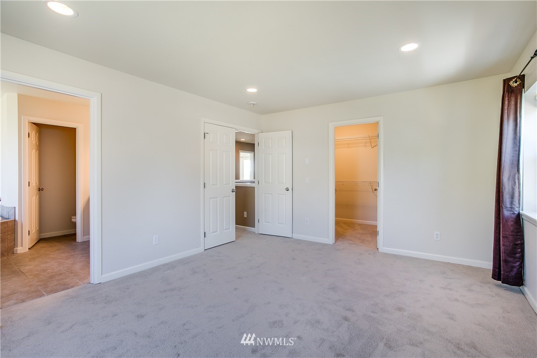 406 Orcas Place Northeast Renton, WA 98059 - Photo 18 of 23