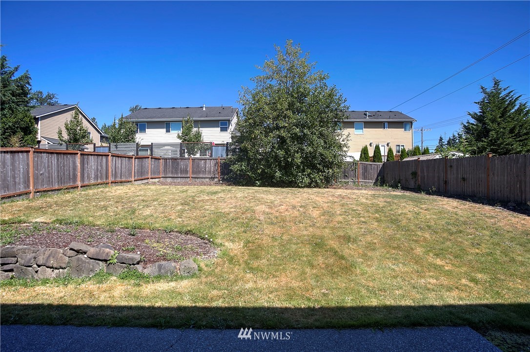 406 Orcas Place Northeast Renton, WA 98059 - Photo 21 of 23
