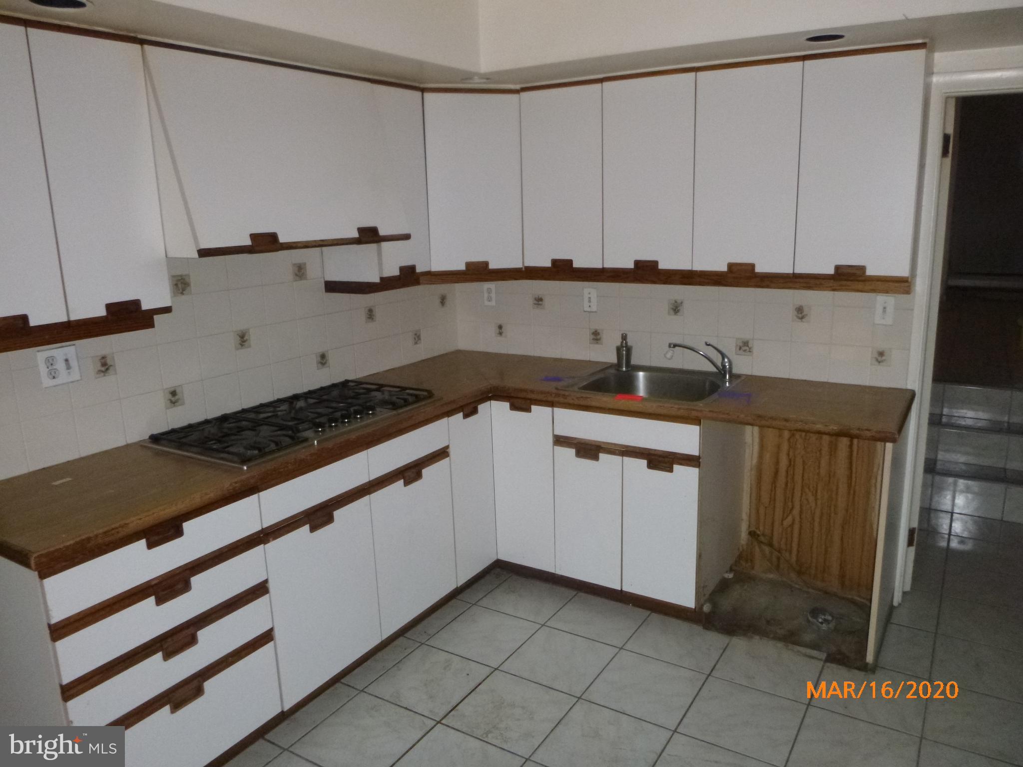 721 Thomas Road Cheltenham, PA 19012 - Photo 28 of 47