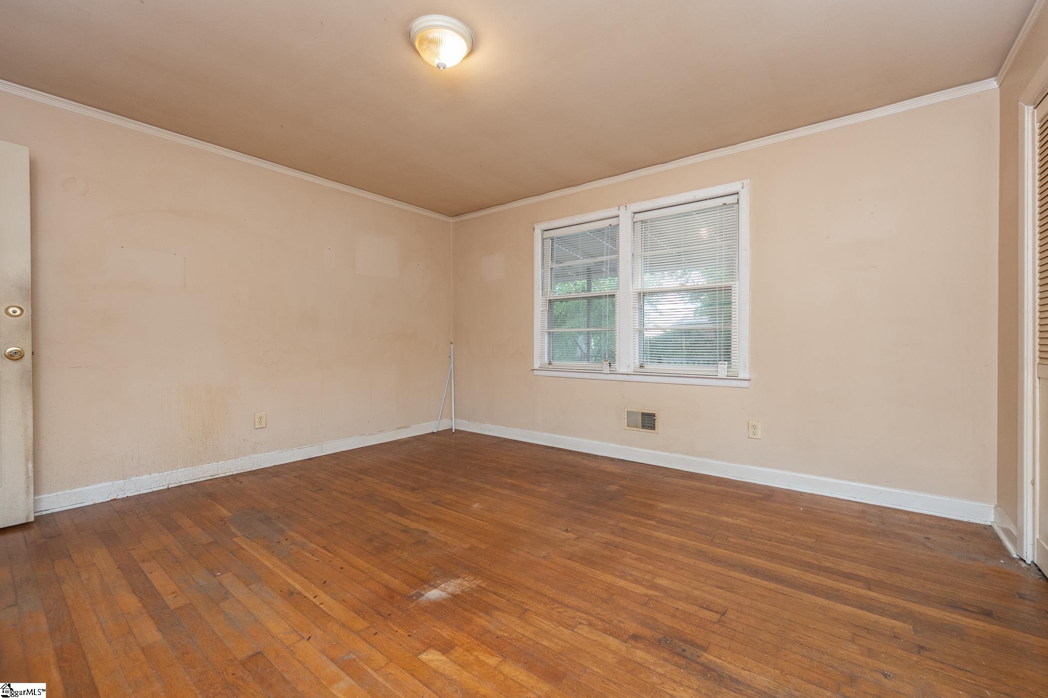 1409 West Parker Road Greenville, SC 29617 - Photo 16 of 29