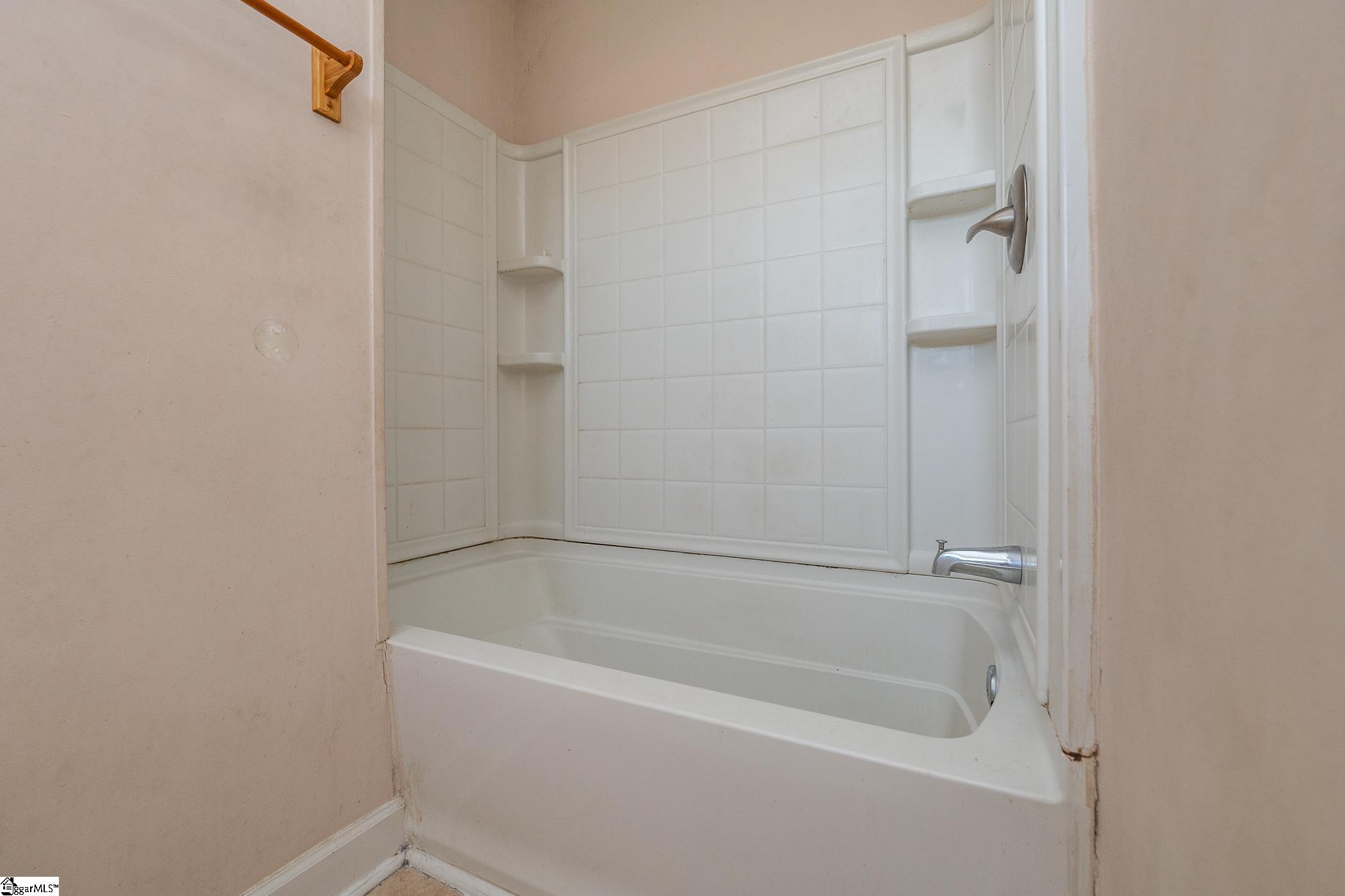 1409 West Parker Road Greenville, SC 29617 - Photo 18 of 29