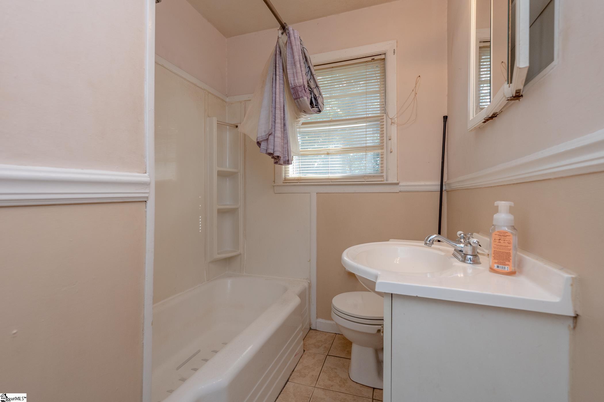 1409 West Parker Road Greenville, SC 29617 - Photo 20 of 29