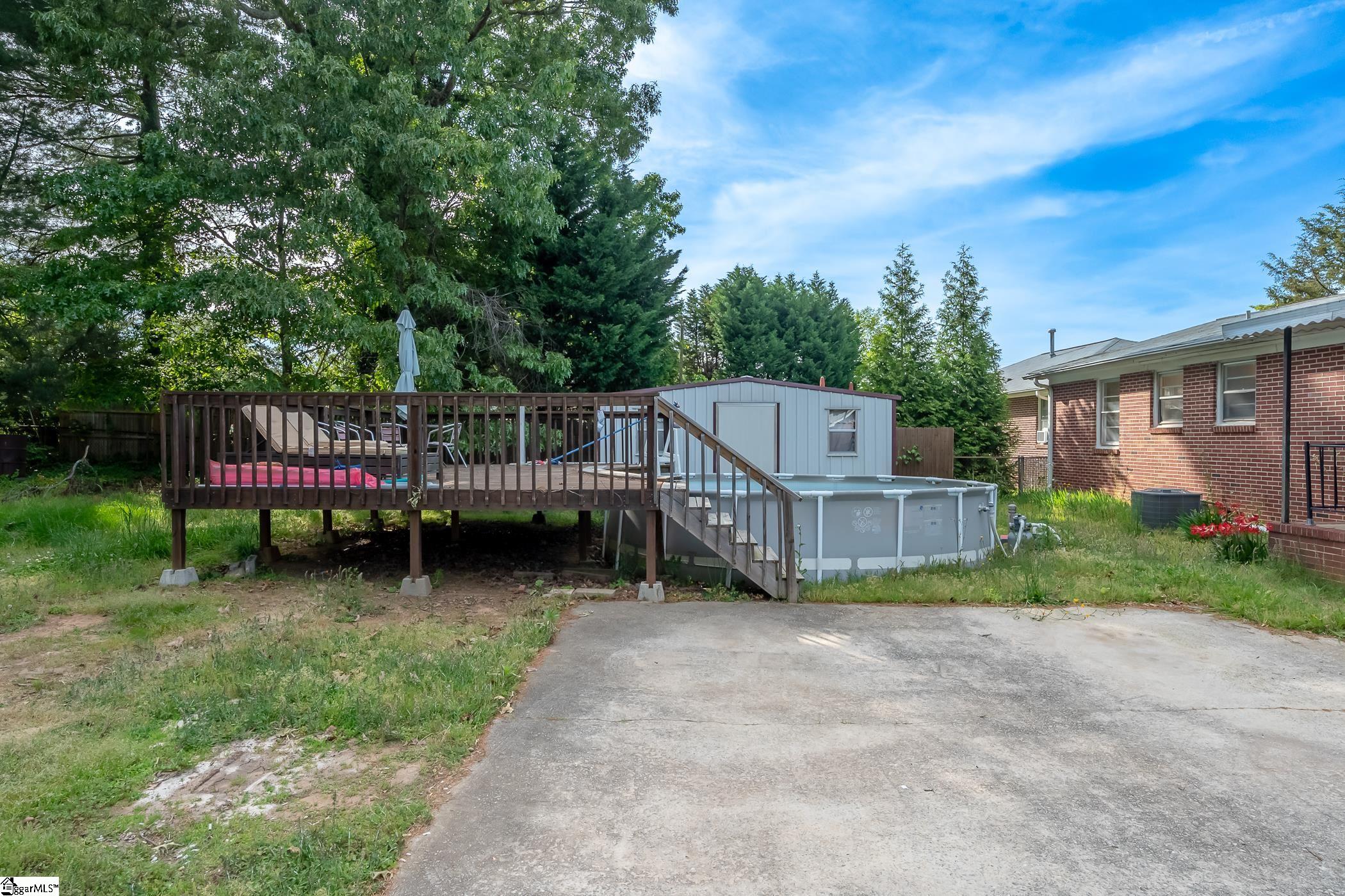 1409 West Parker Road Greenville, SC 29617 - Photo 26 of 29