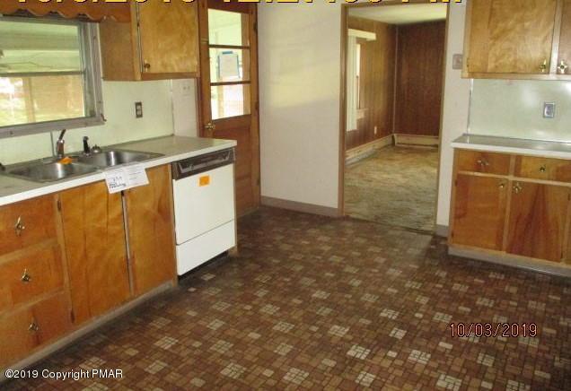 37 Sickler Road Wyoming, PA 18644 - Photo 12 of 16 kit